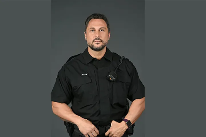 آیا فقط هر کسی که بی‌شعورتر است، قپه فرماندهی می‌گیرد؟